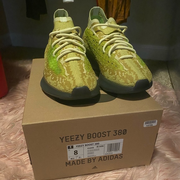 Wore once size 8 firm on price - Picture 1 of 1